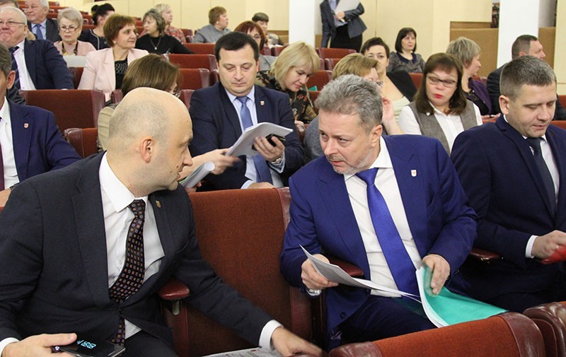 В областной Думе прошли публичные слушания по проекту регионального бюджета
