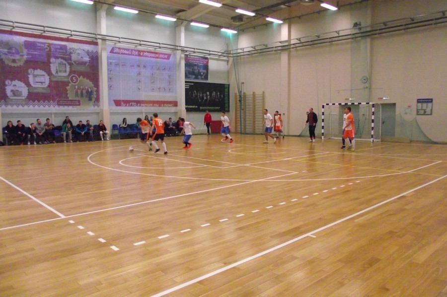 В Новомосковске стартовал чемпионат города по мини-футболу