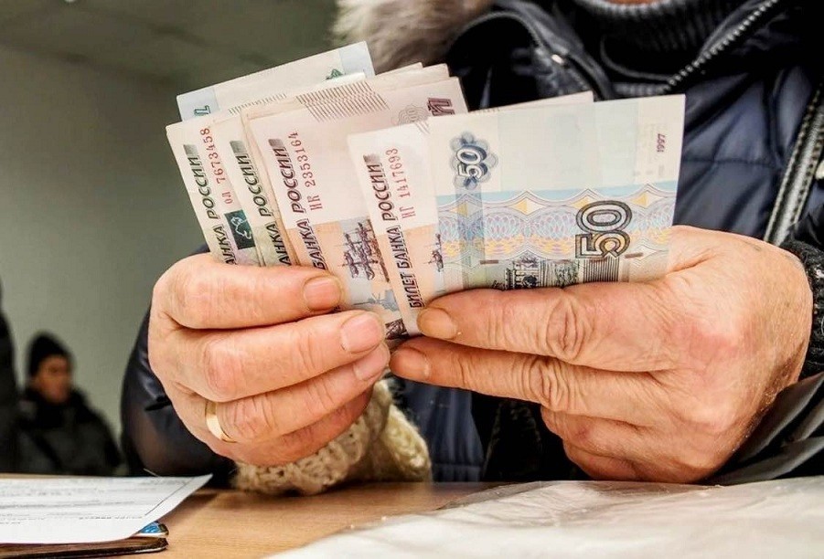 В Минтруде предложили повысить единовременные выплаты пенсионерам