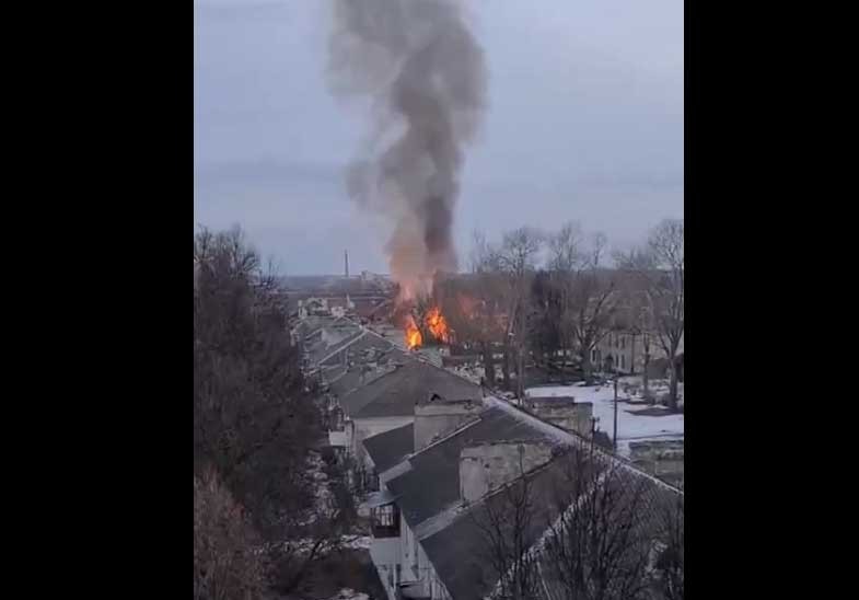 В Новомосковске произошел пожар