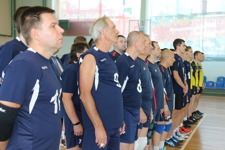 Традиционный турнир по волейболу памяти Сергея Ишеева