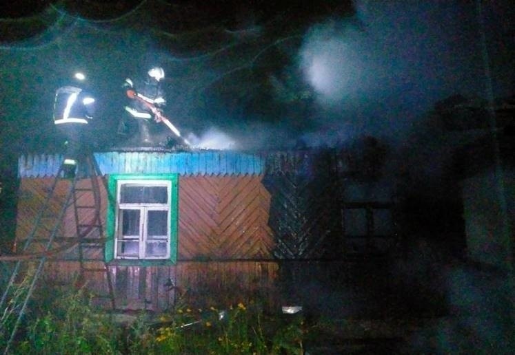 В Донском на пожаре погибли 27-летние мужчина и женщина