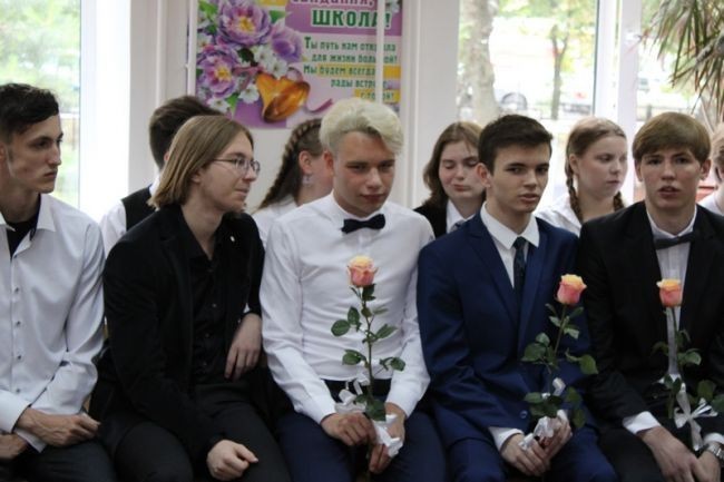 В Новомосковске началась пора выпускных