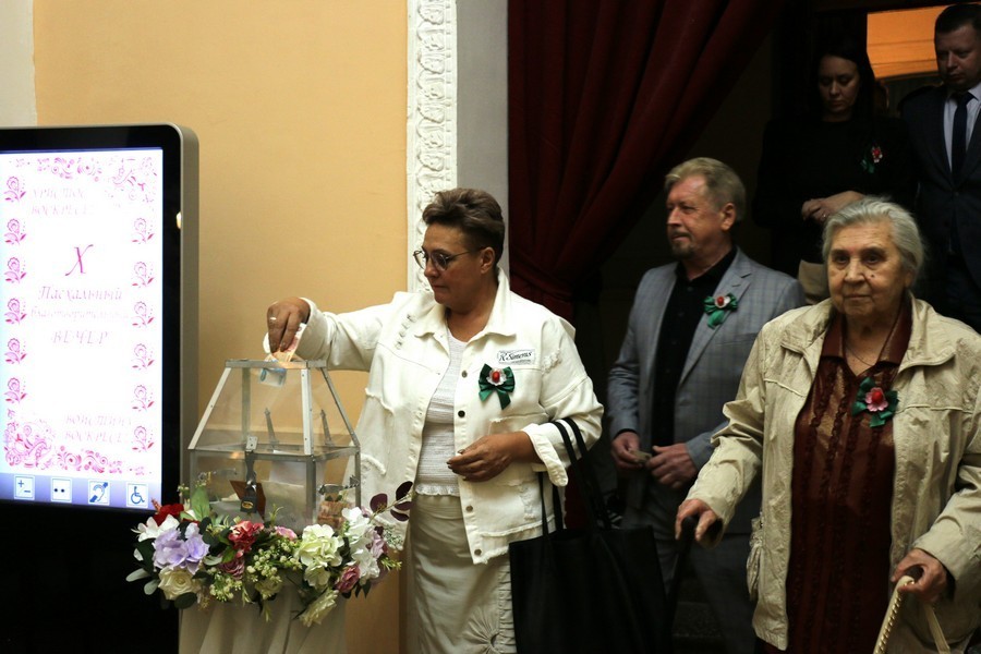В Новомосковске прошел традиционный Пасхальный благотворительный вечер
