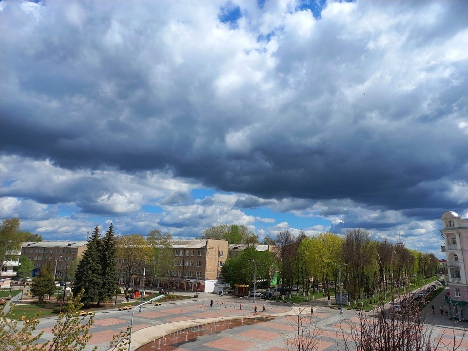 Погода новомосковск день. Новомосковск (Россия). Новомосковск фото. Погода в Новомосковске. Картинки Новомосковска Тульской области.